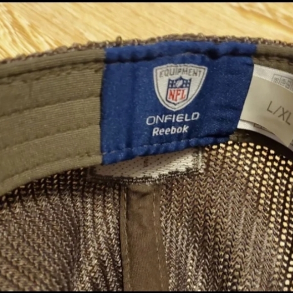 Tampa Bay Buccaneers Josh McCown QB 2014 Autographed Reebok Fitted Hat L/XL - Picture 4 of 4